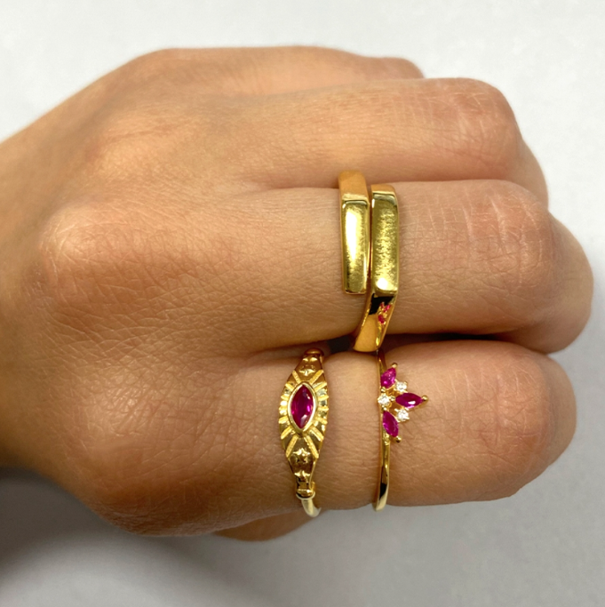 Anillo Tiara Fucsia
